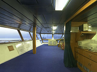 Minoan Lines - HighSpeed ferries : Ariadne Palace < <  > >