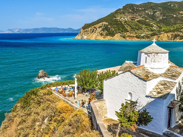 Traversier Vers de Ios depuis les ports d'Athènes (Pirée/Rafína)