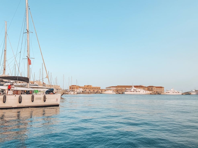 de Syros depuis le port d'Athènes (Pirée)