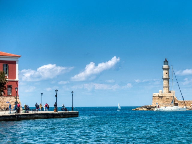 Chania (La Canée) depuis le port d'Athènes (Pirée)