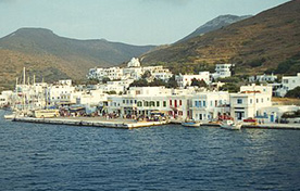 Pireo - Siro - Paros - Naxos - Santorini - Amorgos - Iraklia - Schinoussa - Koufonissi - Donoussa - Astypalaia - BlueStar Ferries