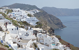 Héraklion (Crète) - Santorin (Thira) - Ios - Naxos - Mykonos - Syros -  Le Pirée (Athènes) - Hellenic Seaways