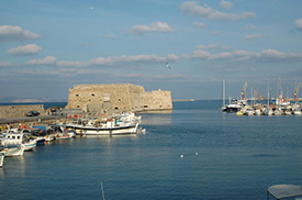 Héraklion - Santorini - Naxos - Mykonos - Golden Star Ferries